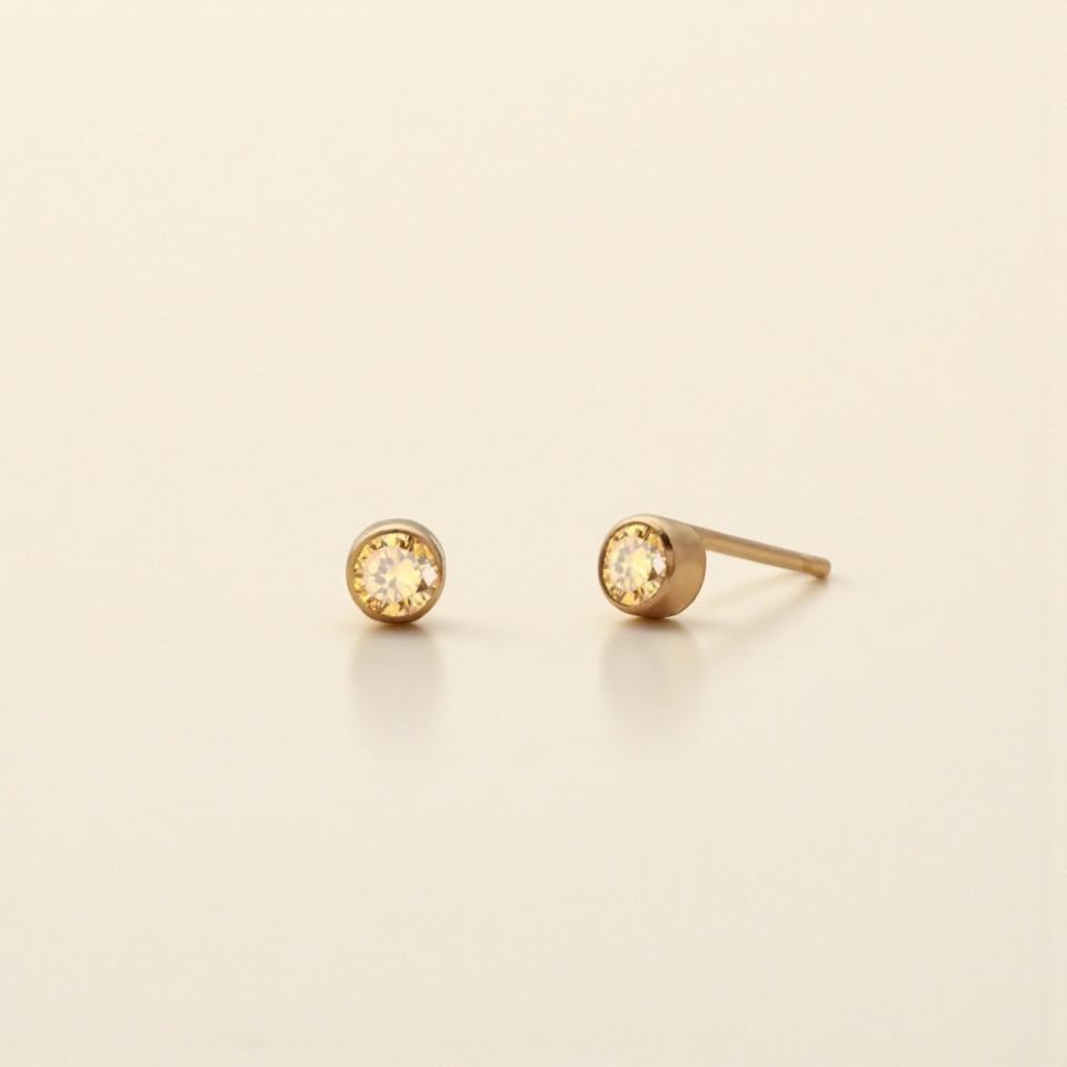 Mémoire Birthstone Studs