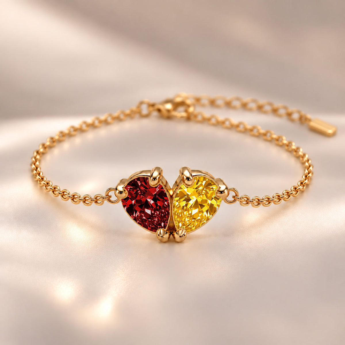 Demi Heart Bracelet - Gold Finish