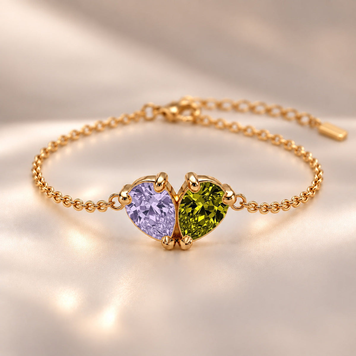 Demi Heart Bracelet - Gold Finish