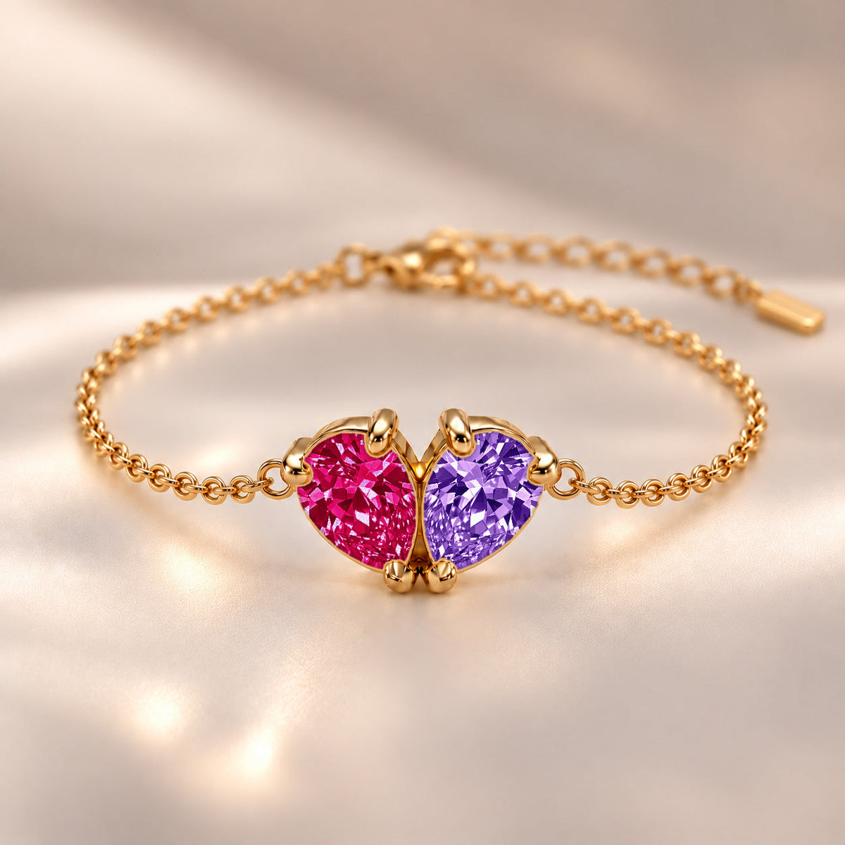 Demi Heart Bracelet - Gold Finish
