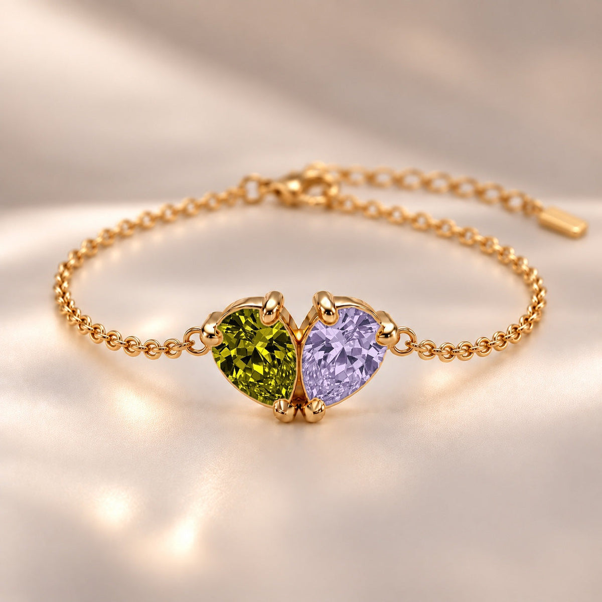 Demi Heart Bracelet - Gold Finish