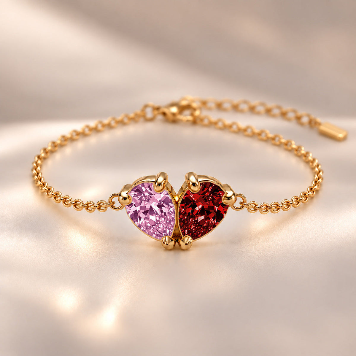 Demi Heart Bracelet - Gold Finish